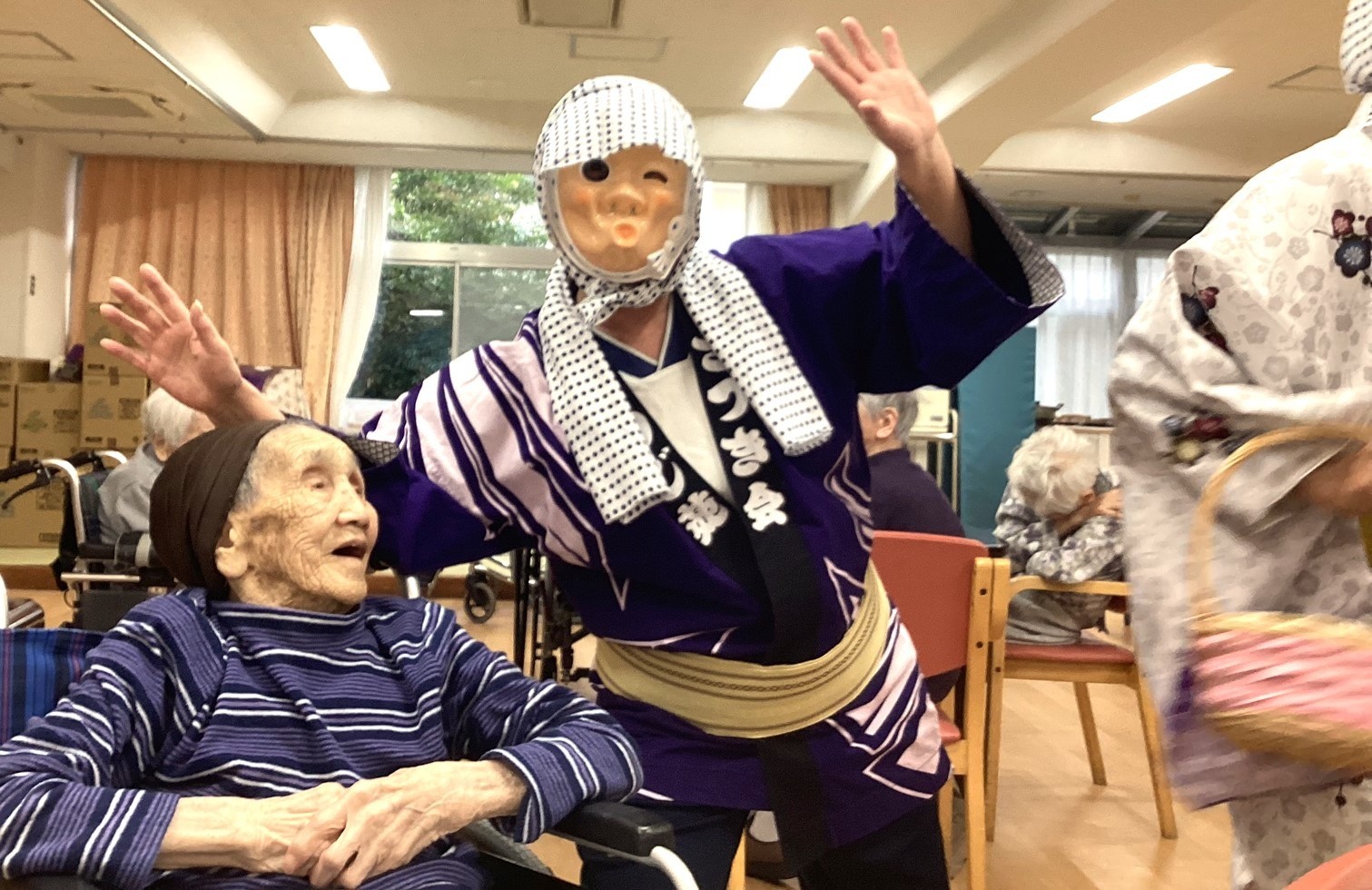 つつじ苑の奇祭⁉