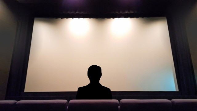 試写会開催！